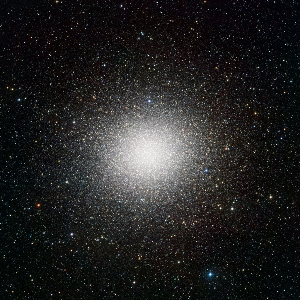 Klotjätten i "närbildscinemascope".... Foto: ESO/VST