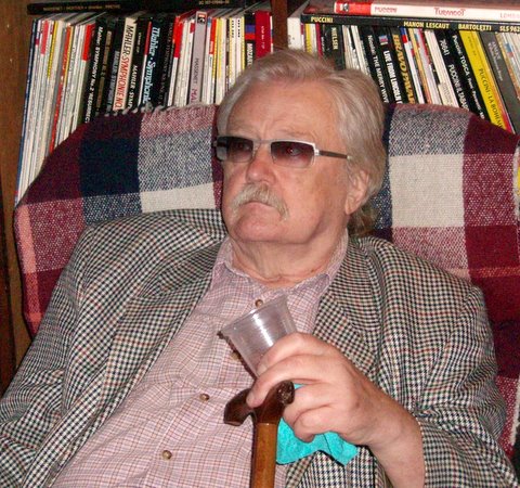 Konstnären Carl-Erik "Trombylen" Göranson kom med en fin gåva till W-bloggsredaktören: En av sina originalrymdillustrationer!