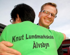 Mikael Damberg gladdes md alla. Foto: Älvsbyns kommun