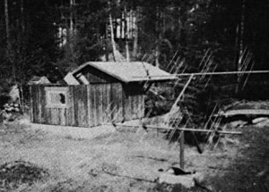 Observatoriet vid Örsjön - med radioteleskop i förgurnden. Foto: Privat