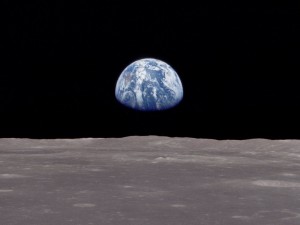 Bildkälla: NASA/Apollo 8-astronauterna Cmdr Frank Borman, William A. Anders & James A. Lovell