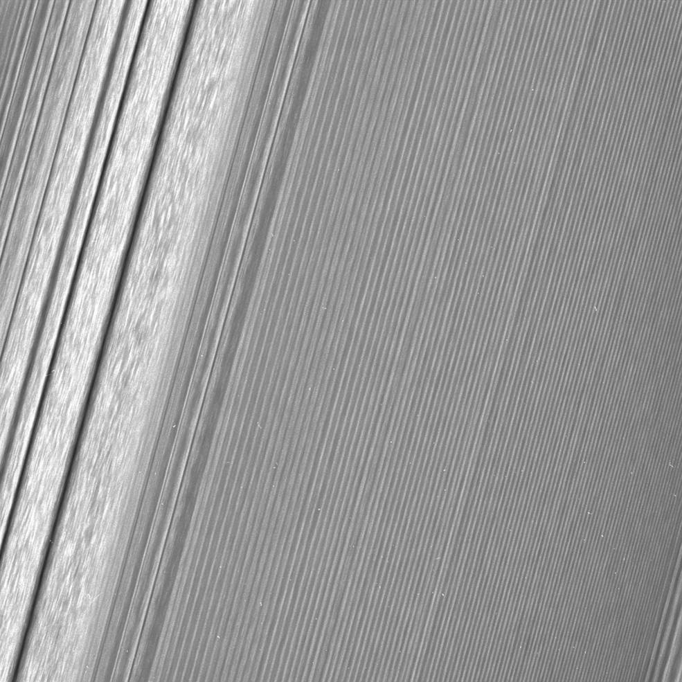 pia21060_figa_1041_new