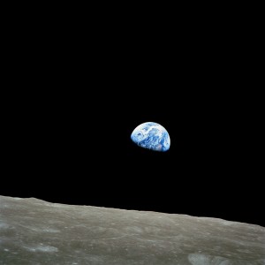 NASA-Apollo8-Dec24-Earthrise[1]